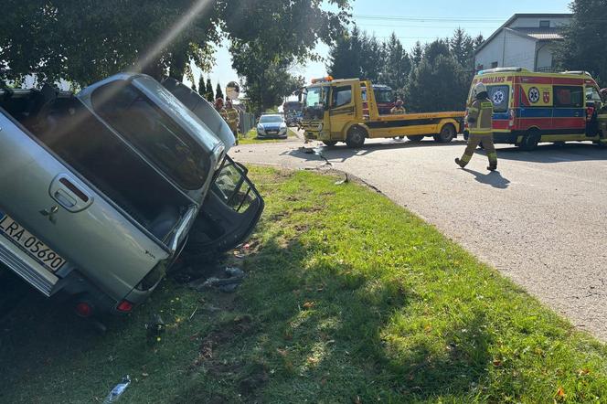 Wypadek w Siedliskach. Zderzenie osobówki i autolawety!