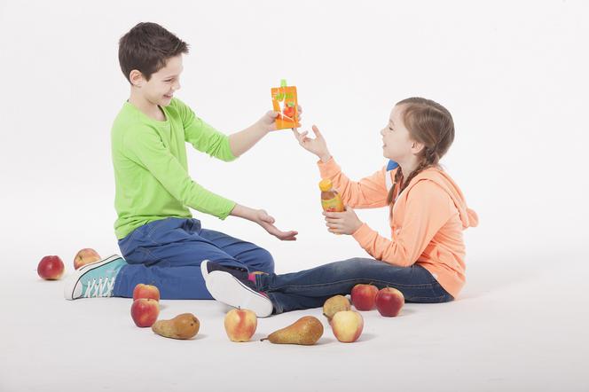 Na czym polega program edukacyjny „Soki i musy – witaminy w SMART formie”?