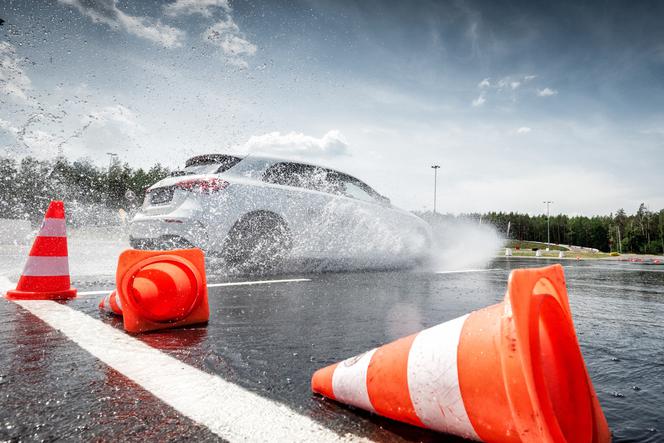 Mercedes-Benz Safety Experience 2019