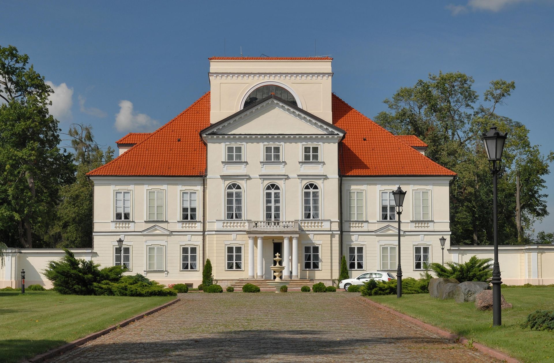 Pałac Ossolińskich w Sterdyni