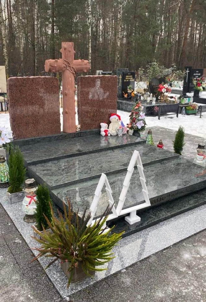 Ewa Krawczyk zadbała o grób męża na święta