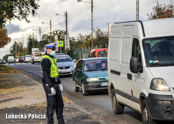 77-latka jechała DOSTWCZAKIEM pod prąd. Przepisy już mnie nie obowiązują!