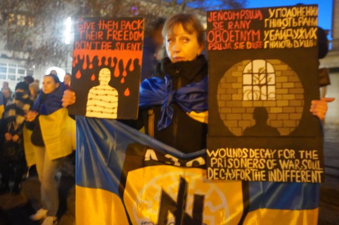 Manifestacja w trzecią rocznicę wybuchu wojny w Ukrainie