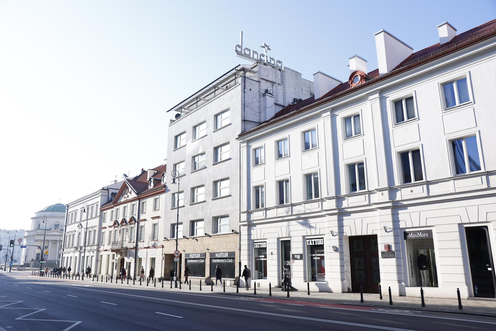 Warszawskie neony z PRL-u - zobacz zdjęcia iluminacji i sprawdź, gdzie je znaleźć