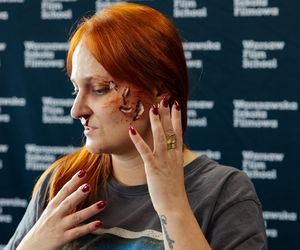 Szok, co spotkało dziennikarkę! Jak ona wygląda?!