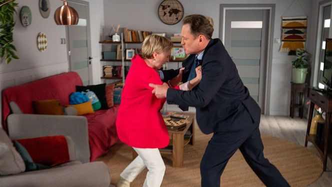 Barwy szczęścia odc. 3237. Sonia (Weronika Nockowska), Robert Stefaniak (Paweł Ławrynowicz)