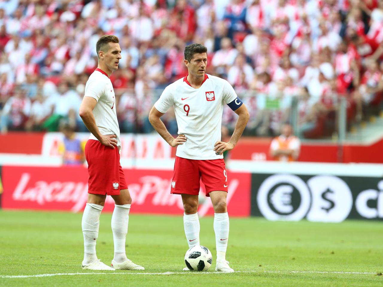 Milik zamierza ZDETRONIZOWAĆ Lewandowskiego i zgarnąć WIELKĄ KASĘ! Taki z niego kolega...