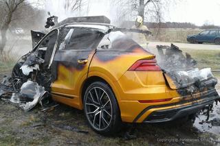 Luksusowe Audi Q8 spłonęło na Pomorzu! Z niemieckiego SUV-a została tylko felga