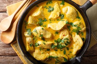 Obłędny kurczak curry – szybki, kremowy i pełen smaku