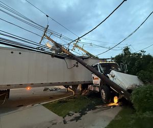 Ciężarówka wjechała w budynek w New JErsey. 50 ewakuowanych