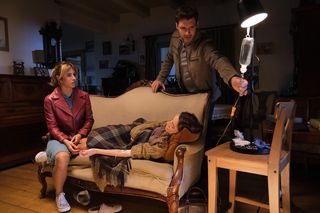 M jak miłość, odc. 1850: Kama (Michalina Sosna), Martyna (Magdalena Turczeniewicz), Marcin (Mikołaj Roznerski)