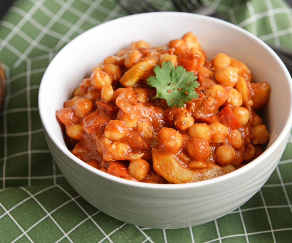 Zamiast mięsa serwuję tę ciecierzycę. Prosty i aromatyczny sposób na obiad