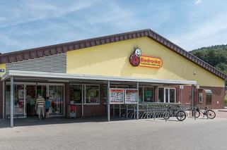 Mieszkanka Mogilna znalazła sierść w jednym z produktów Biedronki! Znamy komentarz sklepu!