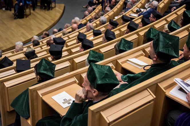 Wakacje 2020 krótsze dla studentów? Komentarz ministra nauki może zaskoczyć