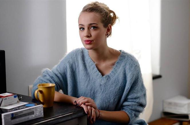 O mnie się nie martw 2, Karolina (Wiktoria Gąsiewska)