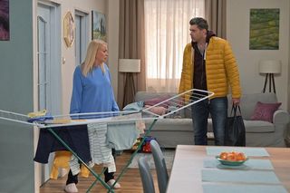 Pierwsza miłość, odcinek 4045: Emilka (Anna Ilczuk),  Olek (Krzysztof Wieszczek)