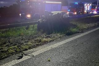 Stemplew. Śmiertelny wypadek na A2. W karambolu zginęła kobieta, wiele osób rannych [ZDJĘCIA].