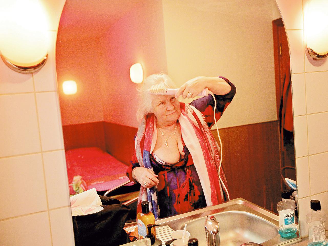 Spały z 355 000 facetów