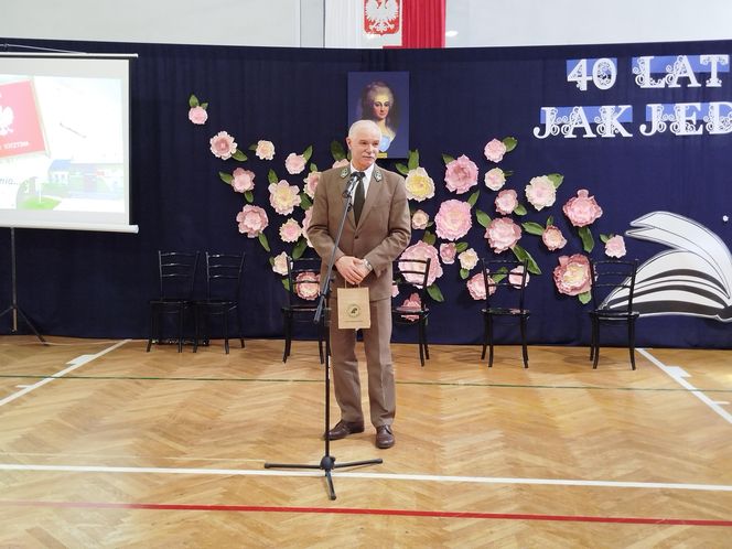 Uroczystość jubileuszowa w siedleckiej "Dziesiątce" była okazją do wspomnień