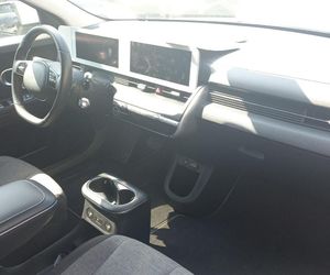 Skradziony w Hiszpanii Hyundai Ioniq 5 odnaleziony w Warszawie. Jak Kobra wytropiła auto?