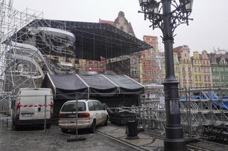 Scena na wrocławskim rynku już nabiera kszatłtów