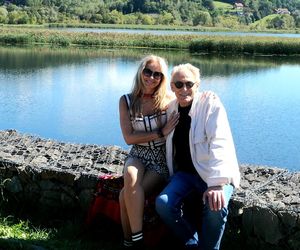 Jacek Borkowski docenia urodę żony