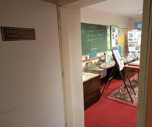 Sala Tradycji Starej Ósemki mieści się w Szkole Podstawowej nr 9 w Siedlcach