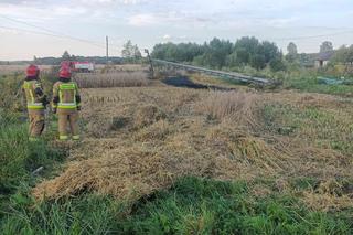 Kombajn ściął słup energetyczny