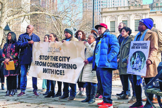 Urzędnicy z NYC pomagali ICE