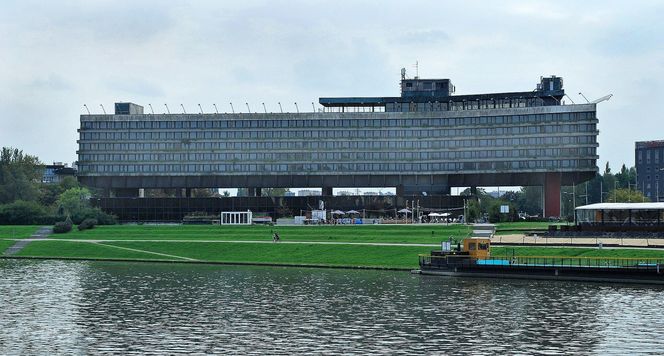 Arcydzieło budownictwa PRL-u znajduje się w Małopolsce. To dzieło sławnego krakowskiego architekta