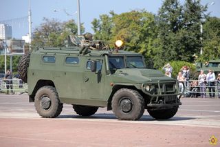 Białoruś zbroi Afrykę? Mińsk dostarcza broń i szkoli operatorów dronów