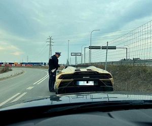 Szaleństwo na S7! Lamborghini gnało 200 km/h. Zobacz, co się stało!