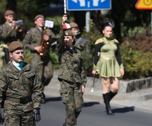 Defilada wojskowa w Katowicach i piknik. Wojewódzkie Obchody Święta Wojska Polskiego 2024