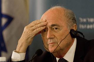 INCYDENT podczas przemówienia Seppa Blattera! Kobiety z flagą Izraela zakłóciły obrady FIFA