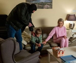 	Na sygnale, odc. 708. Patryczek (Franciszek Stupak),  Beata (Justyna Sieniawska)