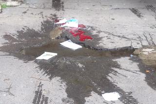 Furiat z nożem dźgnął dwóch policjantów!