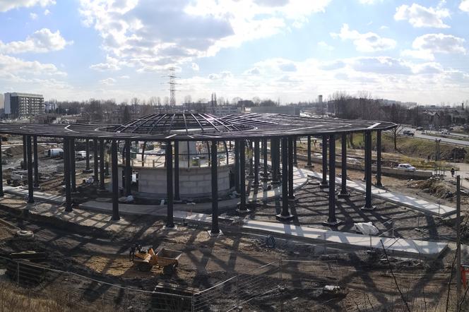 Katowice: Budowa centrum przesiadkowego w Brynowie wkracza w nową fazę. Będą utrudnienia [ZDJĘCIA]