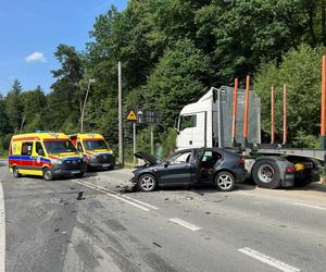 Groźny wypadek na DK 28 koło Nowego Sącza [ZDJĘCIA]