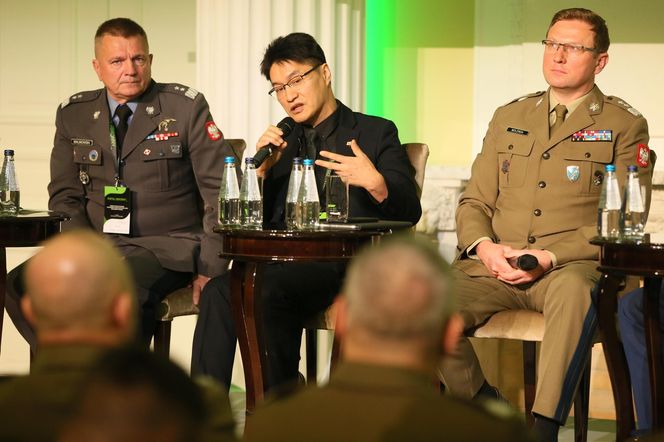 Panel „Nowe technologie w konflikcie ukraińskim jako szanse i wyzwania dla Sił Zbrojnych”