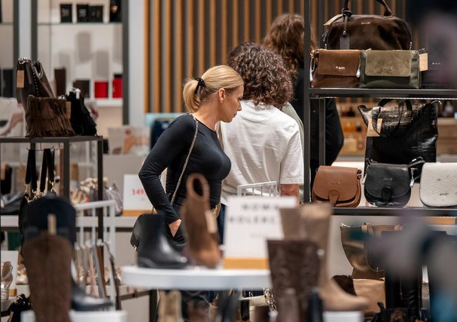 Marta Nawrocka na zakupach. Pierwsza dama ubiera się w sieciówkach