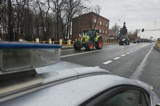 Protest rolników. Traktory blokują główne drogi na Śląsku 