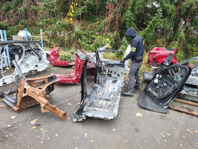 Sklep z kradzionymi częściami