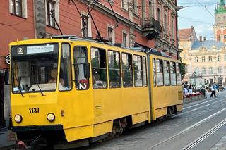 Tak wygląda wojenna rzeczywistość na ulicach Lwowa. Gdy wyją syreny, nikt już nie reaguje. Boimy się, ale trzeba żyć