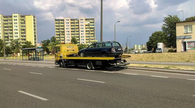 Groźny wypadek na rondzie Inowrocławskim w Bydgoszczy [ZDJĘCIA]