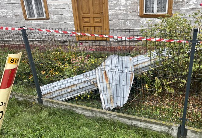 Dom we wsi Wyryki zniszczony przez burzę, a nie drona? Bzdura!