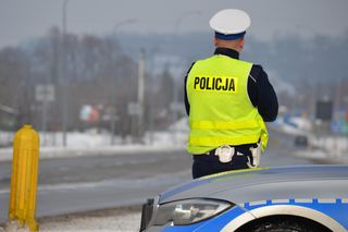 Chwile grozy na przejściu dla pieszych w Zielonej Górze. Do sieci trafiło nagranie