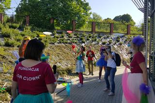 Dzień Dziecka przed Centrum Pediatrii w Sosnowcu 