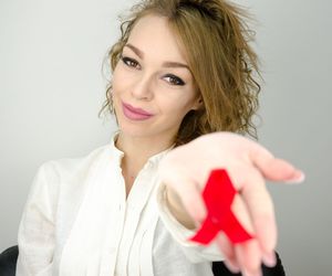 Życie z osobą zakażoną HIV [WYWIAD]