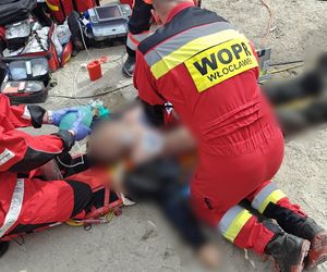 Tragiczny finał poszukiwań pod Włocławkiem. Ciało mężczyzny dryfowało w stawie