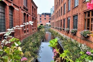 Tutaj musisz uważać na swój samochód. Miasta, w których najczęściej dochodzi do wypadków drogowych 